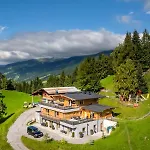 Sonnenchalet Schlittenstadl * רמסאו אים זילרטל